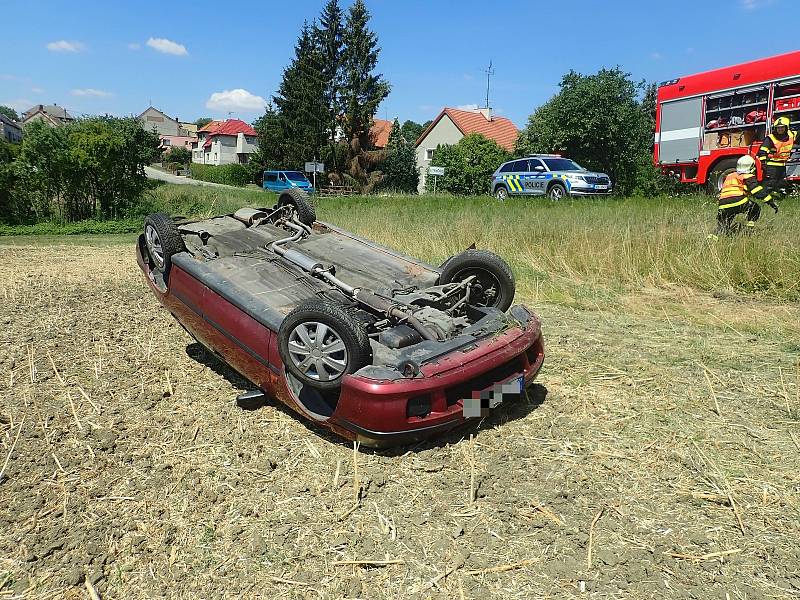 Nedělní dopravní nehody ve Zlínském kraji. Litenčice