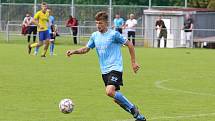 Fotbalisté Zlína B (žluté dresy) v 5. kole MSFL přehráli Znojmo 4:0. Foto: Jan Zahnaš