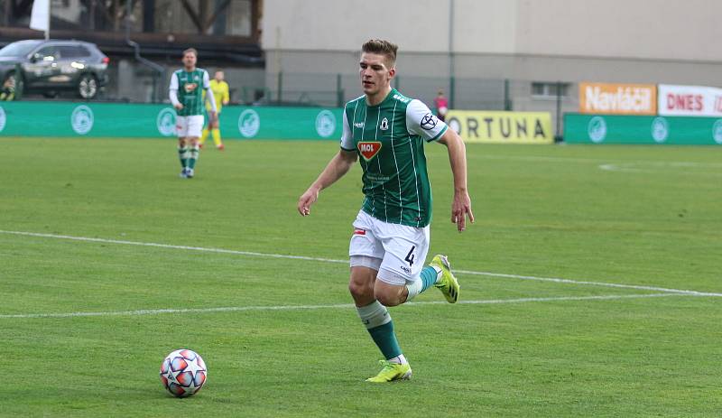 Fotbalisté Zlína (žluté dresy) v 14. kole FORTUNA:LIGY hráli s Jabloncem nerozhodně 0:0.