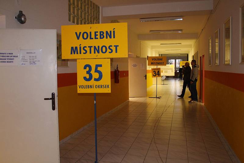 Volby do Poslanecké sněmovny na Zlínsku,  okrsek 33, 34, 35.