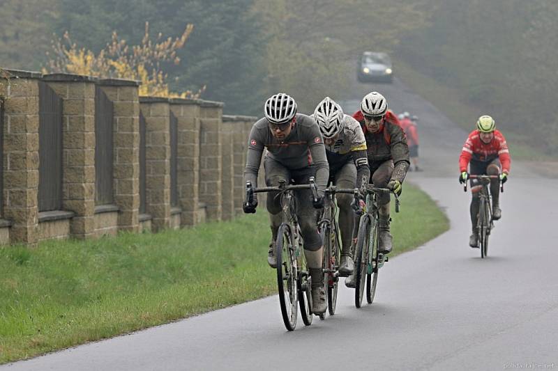 silniční cyklistický závod Prachem Svatební cesty 2019