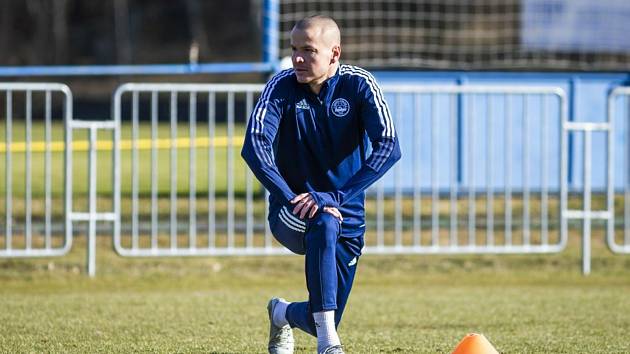 Zkušený fotbalista Adam Hloušek se stal novou posilou Zlína. S týmem už absolvoval dva tréninky.