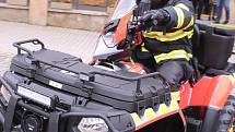Zlínští krajští hasiči mají novou čtyřkolku pro záchranu osob v těžce přístupném terénu, likvidaci požárů v lesích, pátrání po pohřešovaných osobách a likvidaci uhynulých prasat v souvislosti s africkým morem.