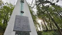 Památník obětem druhé světové války ve Zlíně – Malenovicích