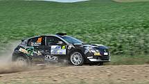 Vítězem 17. ročníku Agrotec Petronas Syntium Rally Hustopeče se stal Jan Kopecký (Škoda Fabia Rally2 evo), který o necelých sedm vteřin porazil Václava Pecha (Ford Focus WRC).