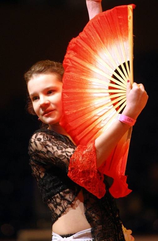 TanceR Cup 2015 FATIMA Otrokovická Beseda: tanec Španělsko -Orientální tanec