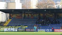 Fotbalisté Zlína (žluté dresy) v 14. kole FORTUNA:LIGY hráli s Jabloncem nerozhodně 0:0.