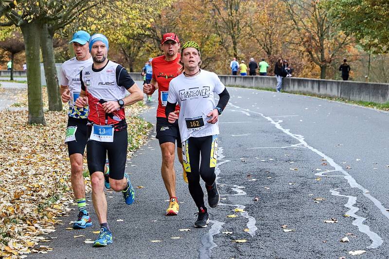 Atleti z TJ Jiskra Otrokovice ve spolupráci s rodinou Podmolíkových, kamarády a přáteli, v sobotu uspořádali 22. ročník Otrokovického půlmaratonu. Ten byl také Mistrovstvím Moravy a Slezska v půlmaratonu mužů a žen. Foto: pro Deník/Milan Mikšík