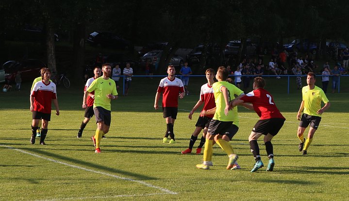Fotbalisté Mladcové v neděli zvítězili ve Slavkově pod Hostýnem 2:0, definitivně si tak zajistili účast v I. A. třídě.