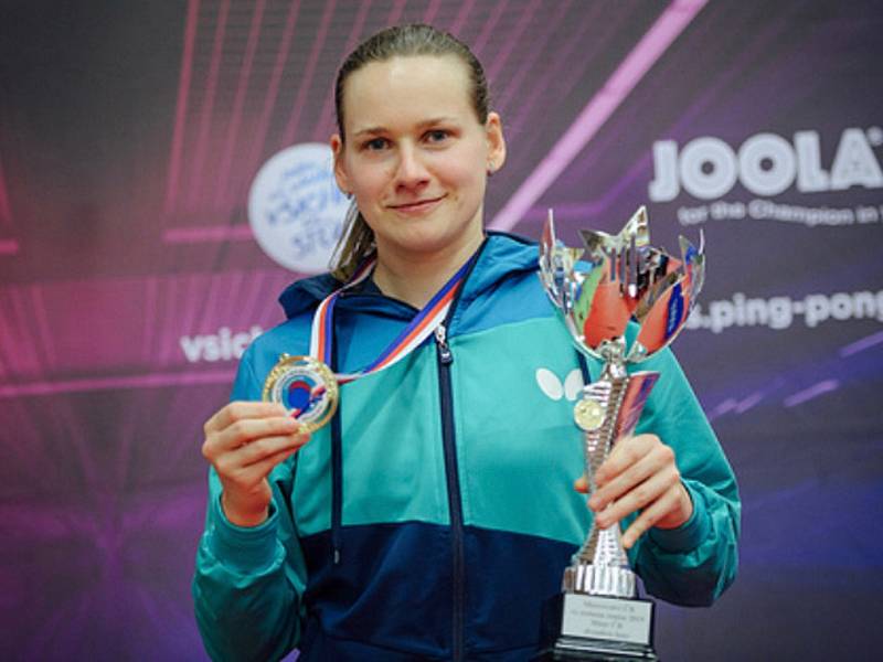 Stolní tenistka Hana Matelová