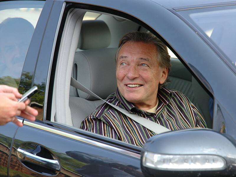 Karel Gott přijel zazpívat do Zlína.