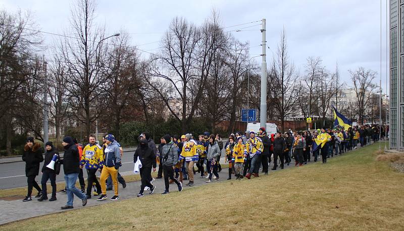 Fanoušci hokejového Zlína během nedělního odpoledne protestovali proti vedení klubu.