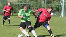 Fotbalisté Slopného (zelené dresy) si v Lize4 poradil s Drnovicemi, které díky hattricku Martina Váni zdolal 3:2. Foto: pro Deník/Jan Zahnaš