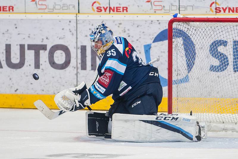 Utkání 42. kola Tipsport extraligy ledního hokeje se odehrálo 21. ledna v liberecké Home Credit areně. Utkaly se celky Bílí Tygři Liberec a Aukro Berani Zlín. Na snímku je branákř Roman Will.