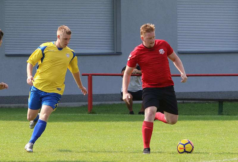 Fotbalisté Příluk ve svém druhém domácím zápase I. B třídy skupiny A nezvládli první poločas duelu s rezervou Brumov a prohráli 1:3.