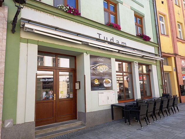 Kroměřížská restaurace Tudam.