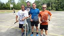 Tenisový turnaj ve čtyřhře v Mrlínku