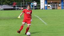 Fotbalisté Zlína B (žluté dresy) v 5. kole MSFL přehráli Znojmo 4:0. Foto: Jan Zahnaš