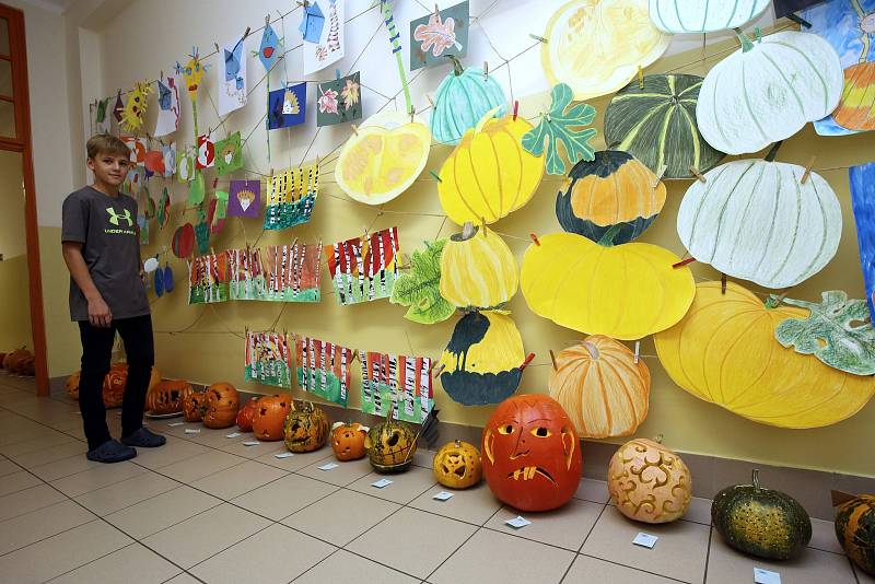 Týden zdraví a výstava dýní v základní škole ve Štípě.