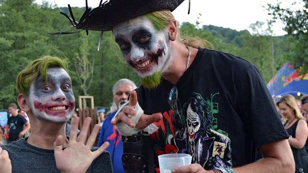 Martin Šidlík a Josef Oprchal si na festivalu užili hudbu, poznali nové přátele a nejspíš i zachránili jeden život.