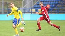 Fotbalisté Fastavu Zlín (ve žlutém) v sobotním 16. kole FORTUNA:LIGY hostili na Letné Sigmu Olomouc. Na snímku Poznar