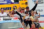 Vítězem 51. ročníku Barum Czech Rally Zlín se posedmé v řadě, po desáté celkově, radoval Jan Kopecký s týmem, manželkou a dětmi.
