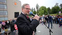 Demonstrace proti ministryni spravedlnosti Marii Benešové na náměstí T. G. Masaryka ve Zlíně, 13. 5. 2019