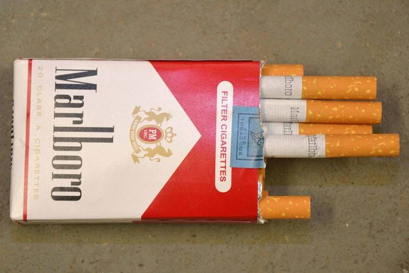 Celníci odhalili na Zlínsku továrny na nelegální výrobu cigaret