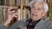 Cestovatel Miroslav Zikmund slaví 93.narozeniny
