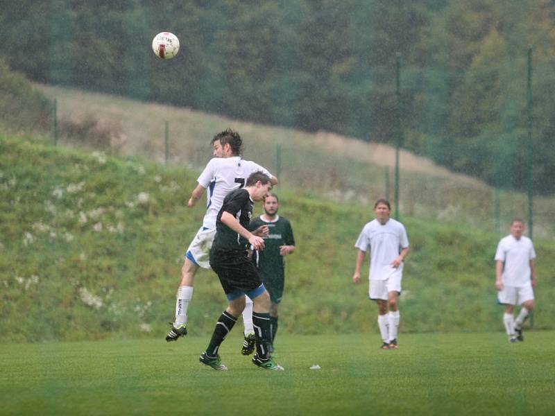 Fotbal OP Zlín: Březnice - Návojná