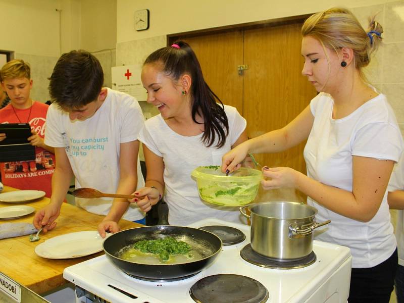 Ve středu 23. listopadu 2016 se ve Střední průmyslové škole Otrokovice konalo finále otrokovické kulinářské soutěže MasterChef.