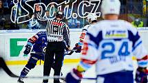 Hokejisté Zlína (modré dresy) v 17. kole Tipsport extraligy vyzvali Kometu Brno.