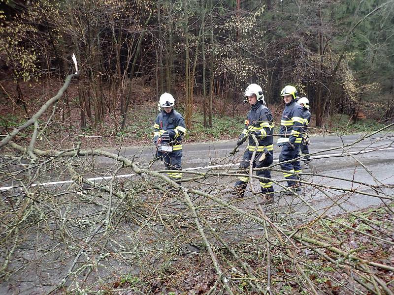 Následky silného větru ve Zlínském kraji, 4.2.2020