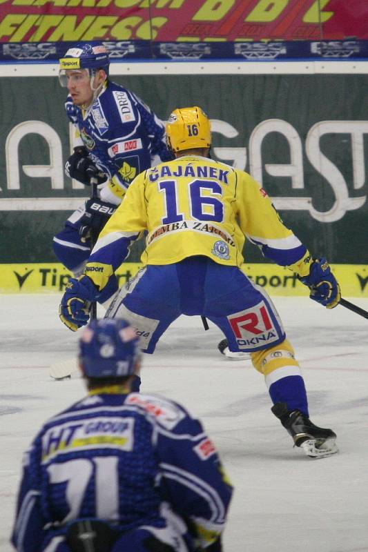 S nožem na krku v podobě vyřazení vstupovali do sobotního 6. zápasu čtvrtfinále play-off extraligy domácí hokejisté Zlína proti Kometě Brno.