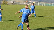 Fotbalisté Jaroslavic (tmavé dresy) porazili Veselou 5:1.