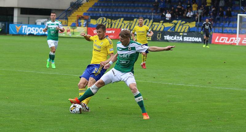 Fotbalisté Zlína (žluté dresy) ve 4. kole FORTUNA:LIGY vyzvali Jablonec.