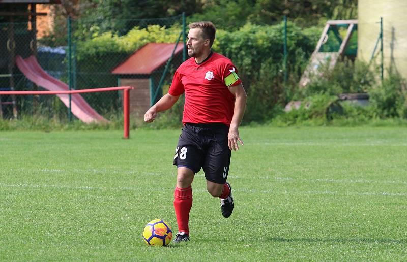 Fotbalisté Příluk ve svém druhém domácím zápase I. B třídy skupiny A nezvládli první poločas duelu s rezervou Brumov a prohráli 1:3.