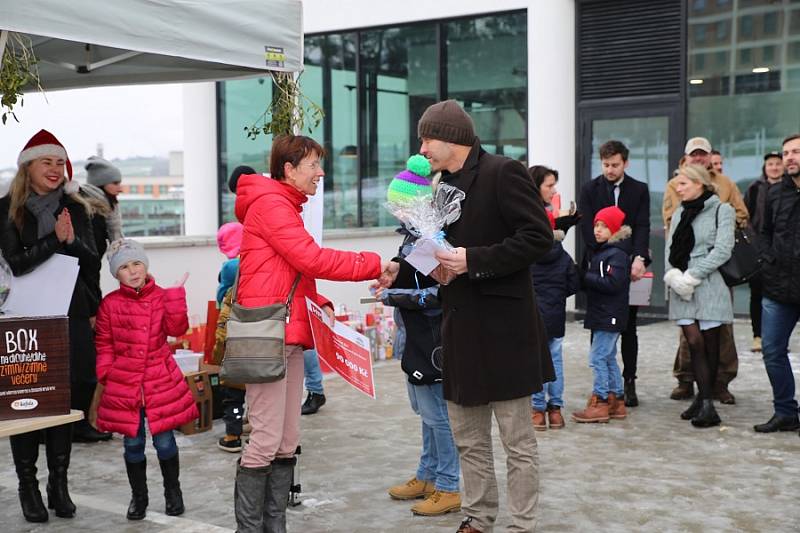 Společnost HP TRONIC rozdělila 340 tisíc dětem, handicapovaným a Alzheimercentru