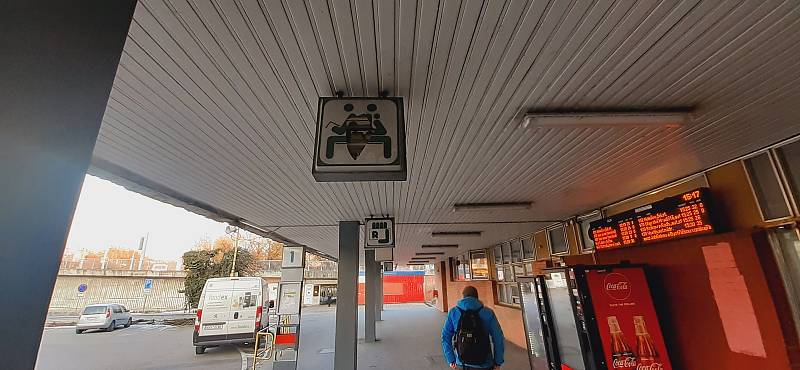 Stav autobusového nádraží ve Zlíně budí stále rozpaky.