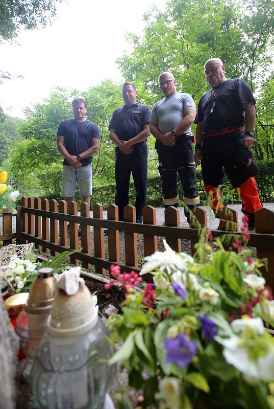 23.ročník memoriál Františka Fraita v extrémních sportech Maleniska Provodov.U pomníčku  Františka Fraita v  Řetěchově.