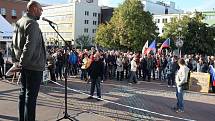 Strana svobodných pořádá demostraci proti evropské imigrační politice na náměstí Míru ve Zlíně..