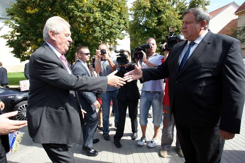 Návštěva prezidenta Miloše Zemana ve Valašských Kloboukách, druhý den návštěvy ve Zlínském kraji.