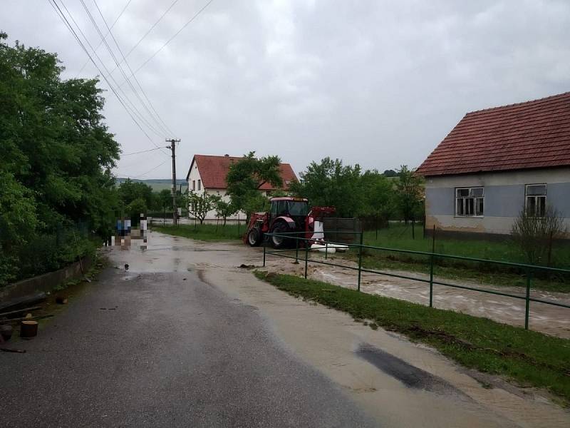 Následky bouřky ve Zlínském kraji, 13. 6. 2020