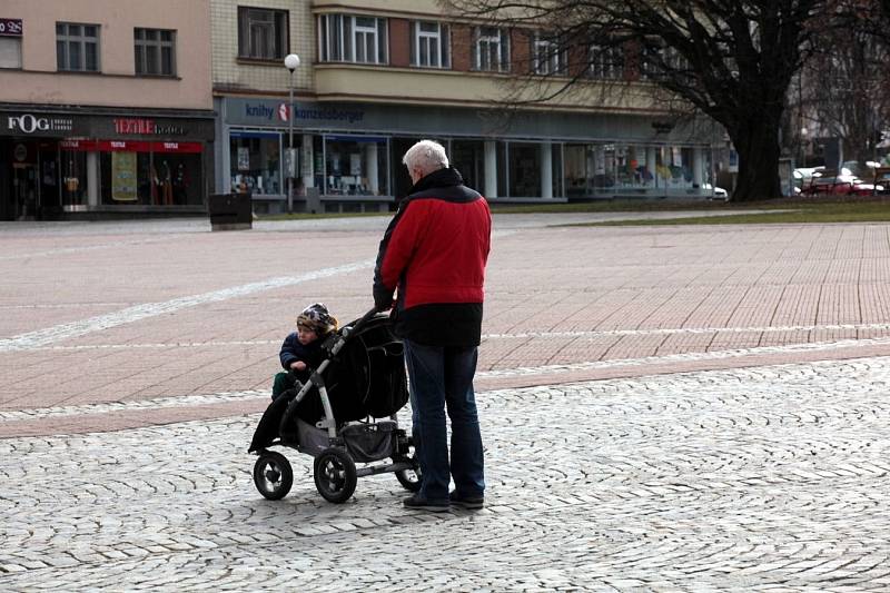 Sobotní dopoledne v centru Zlína, 13. března 2021