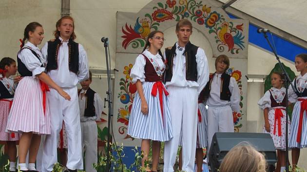 V pátek 9. srpna a v sobotu 10. srpna 2013 se v Napajedlech konal třináctý ročník folklórní akce Moravské chodníčky. V sobotu se konal ve městě na tamním náměstí také farmářský trh.