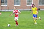 Fotbalisté Zlína (ve žlutých dresech) se ve 29. kole  FORTUNA:LIGY utkali s Pardubicemi. Foto: Jan Zahnaš