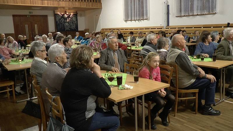 Adventní koncert ve žlutavské sokolovně