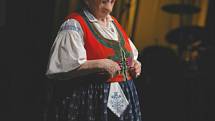 Osobností Zlínského kraje roku 2008 se stala valašská královna Jarmila Šuláková. Ocenění převzala z rukou hejtmana Stanislava Mišáka a přítomným zazpívala sama i se skupinou Fleret.