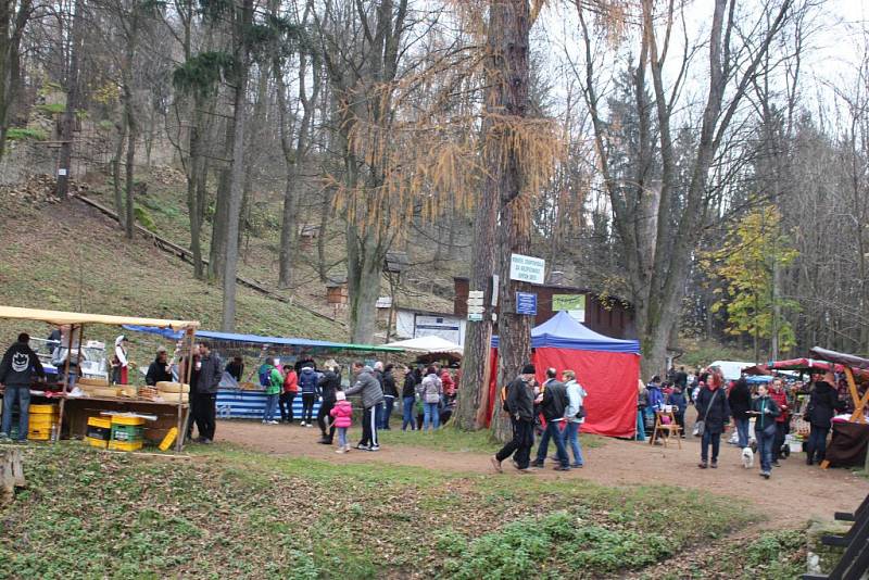 Adventní jarmark na hradě Lukov