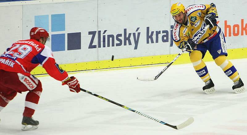 Extraligoví hokejisté Zlína se střetli v rámci 22. kola nejvyšší soutěže s Českými Budějovicemi.